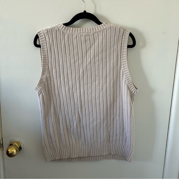 Cream Knit Vest - Picture 4 of 5